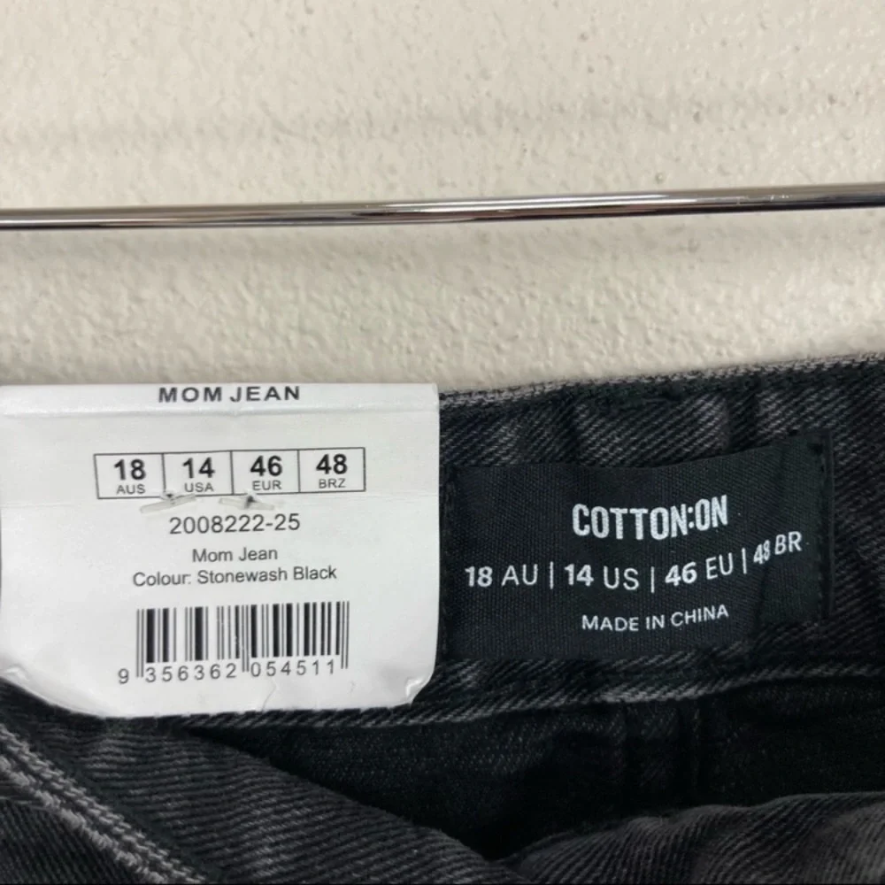 Cotton On Mom Jeans Stonewashed Black High Rise Denim Women’s‎ sz 14 NWT